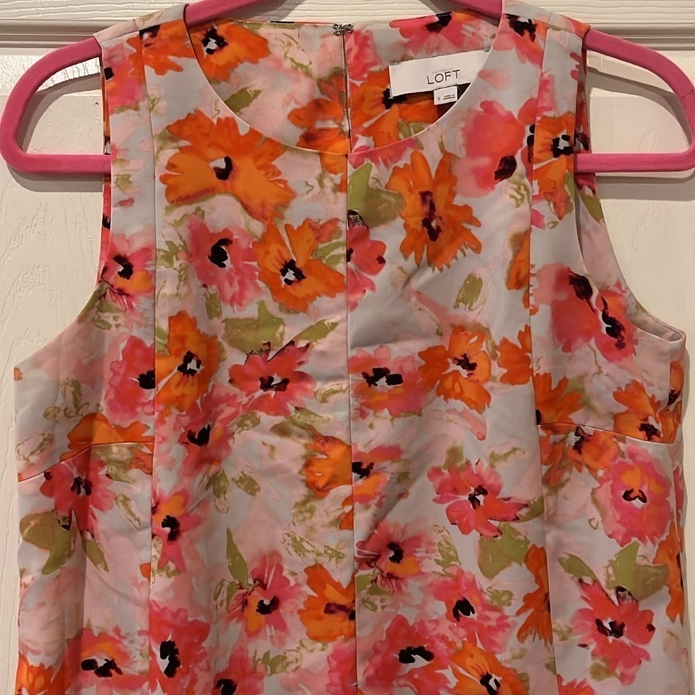 Loft floral blouse, small ๐ต - Picture 2 of 7